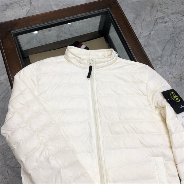 STONE ISLAND ストーンアイランド コピー ダウンジャケット