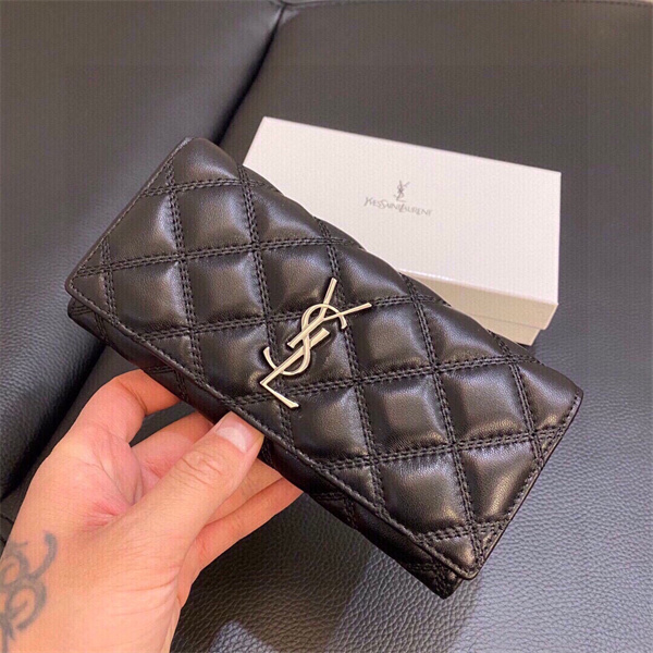 YSL サンローランSaint Laurent コピー 財布