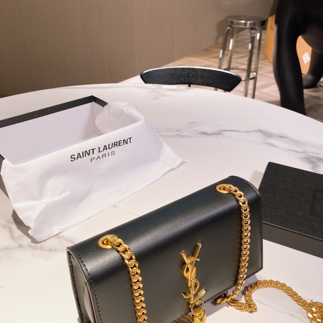 YSL Saint Laurent コピー サンローラン バッグ レディース