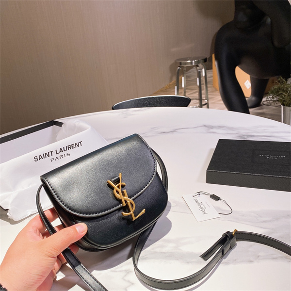 YSL Saint Laurent コピー サンローラン バッグ レディース