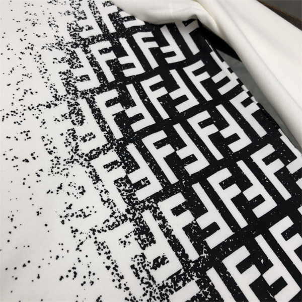 FENDI パーカー スウェット 激安 コピー