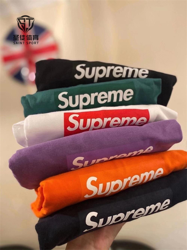 SUPREME パーカー 激安