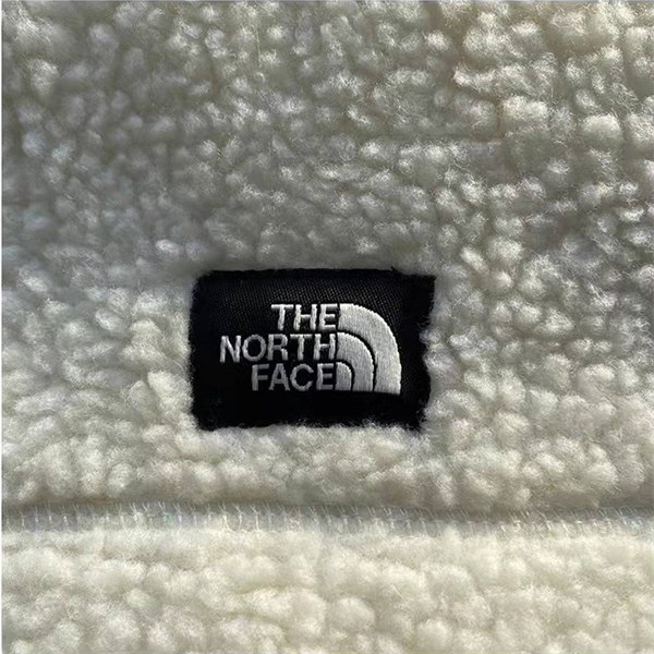 The North Face 偽物 ボアジャケット