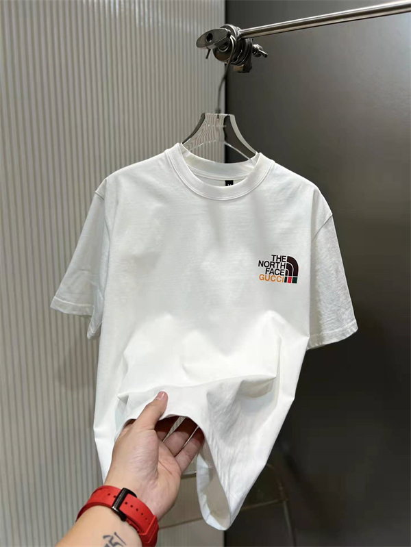 ノースフェイスコピー半袖tシャツ