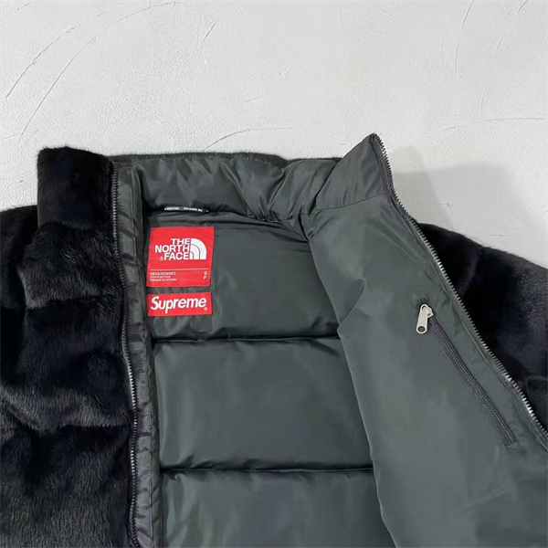 THE NORTH FACE スーパーコピーダウンジャケット