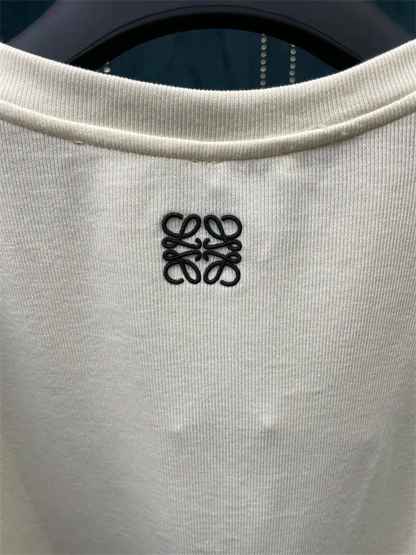 ロエベ半袖tシャツスーパーコピー