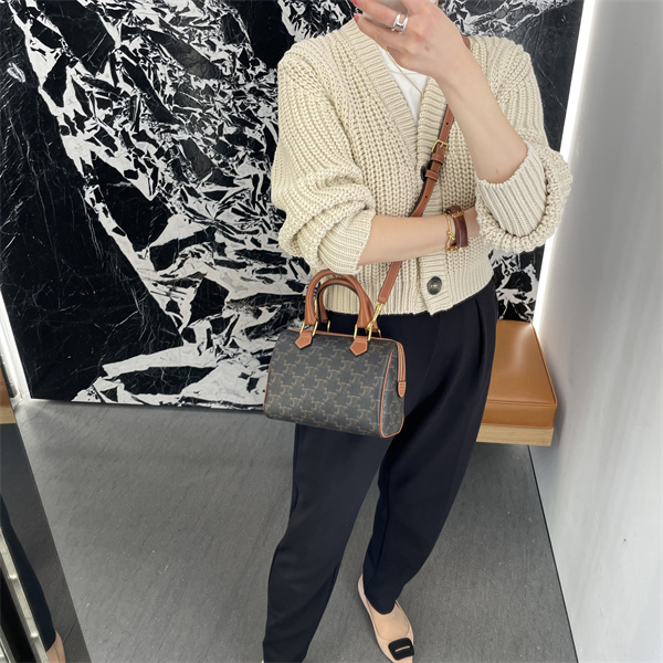 CELINE ボストンバッグ偽物