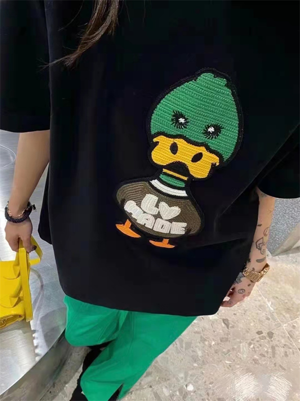 LOUIS VUITTONコピー半袖tシャツ