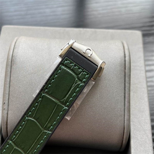 Omega 41mm 64-Constellation (1)_3231723.jpg