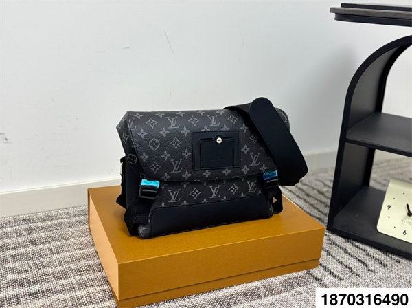 1762929555464079.jpg i1759753217_6004_0.jpg