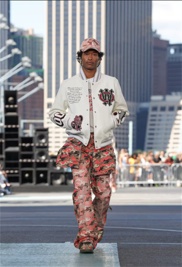 1765780783160014.png 9A604B07EF767521B872BE1ADE0C1909.png