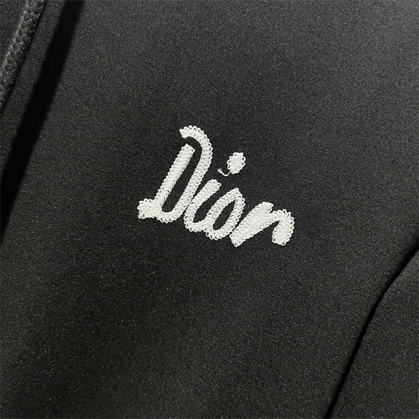 1788861084623772.jpg