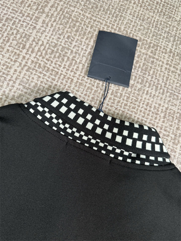 1790739814565161.jpg